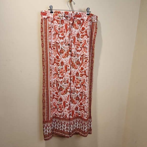 Hester & Orchard Floral Red and White Elastic Waisted  Flare Rayon Casual Pant L - Picture 1 of 13